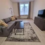Refurbished Apartman *