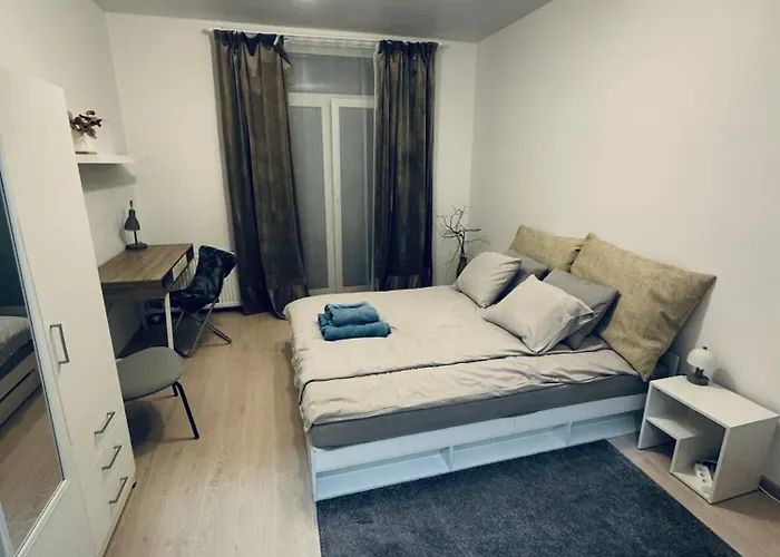 Refurbished Apartament